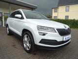 Skoda Karoq Style 4x4 LED NAVI KAMERA LEDER AHK PDC - Skoda Gebrauchtwagen in Bielefeld