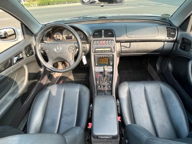 Mercedes-Benz CLK 320