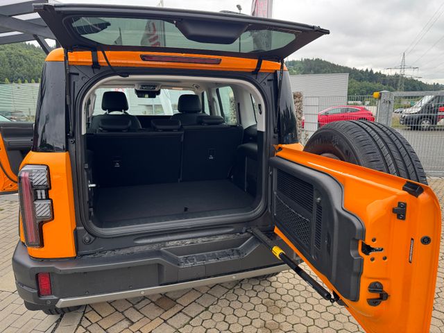 BAIC BJ40 2.0T 4WD 8 Gang AT PanoSitzhzg und Belüft.