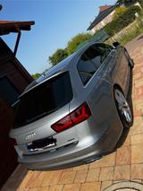 Audi A6 2.0 TDI 140kW S tronic quattro Avant - - Audi A6 in Mönchengladbach
