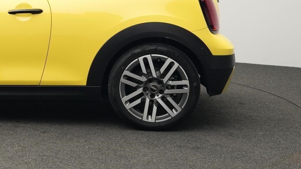 Fahrzeugabbildung MINI Cooper Head-Up, ,Komfortzg., Shz