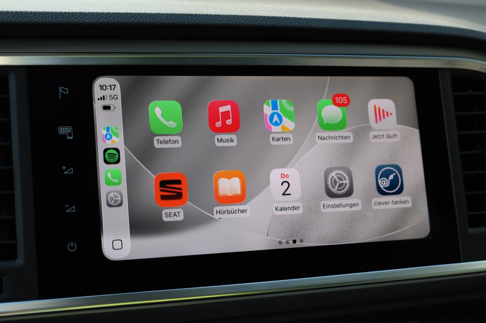 Fahrzeugabbildung SEAT Ateca FR 1.5TSI DSG *PANORAMADACH