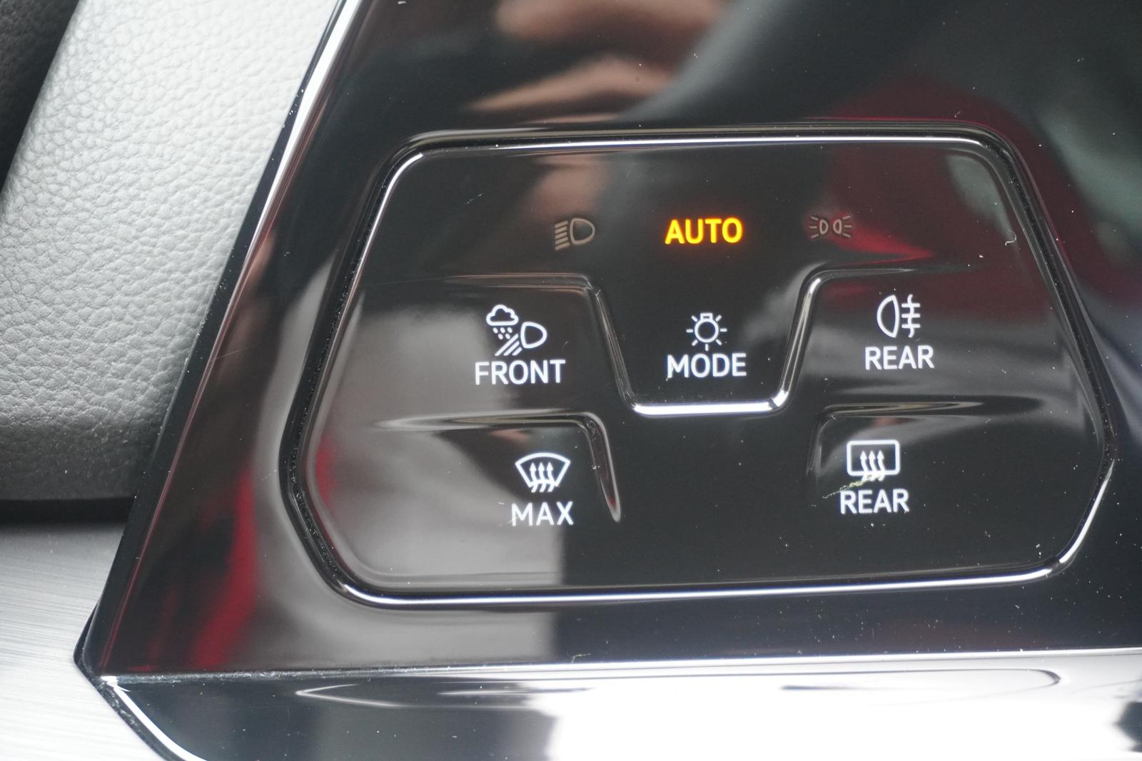 Volkswagen Golf VIII Style eTSI DSG LED Navi ACC Alcantara, миниатюра 19