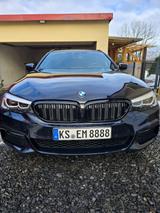 BMW 530d Touring  M Sportpaket HarmanKardon - BMW mit Diesel-Antrieb: Kombi, M Sportpaket