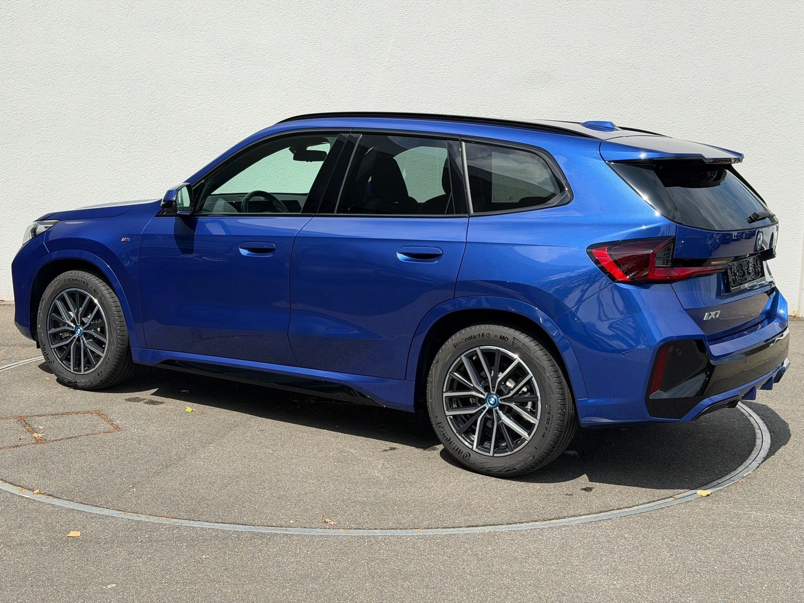BMW iX1 - Bild 8