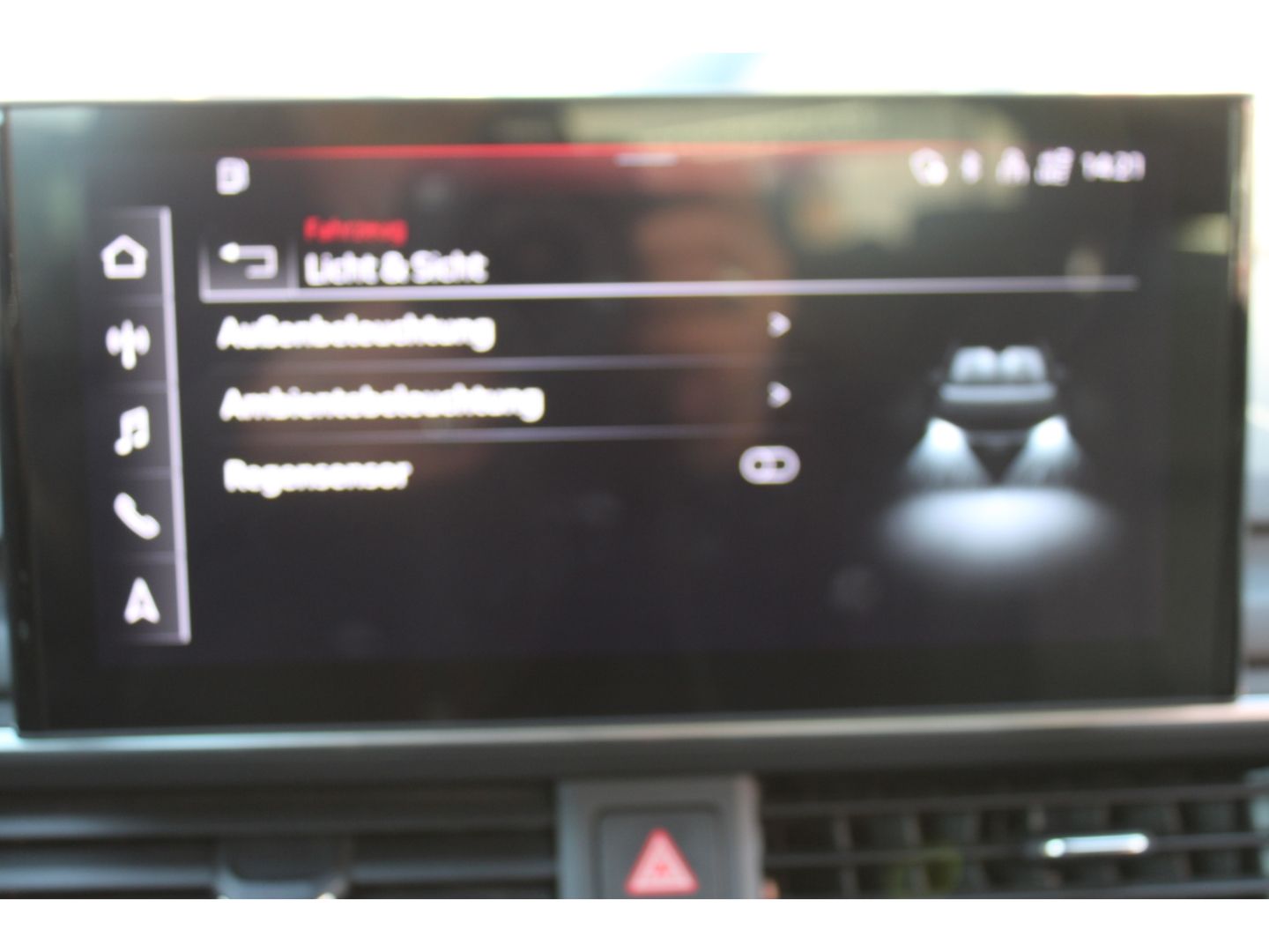 AUDI A4 35 TDI S-Tronic advanced Avant LED Navi DAB V - Image 24