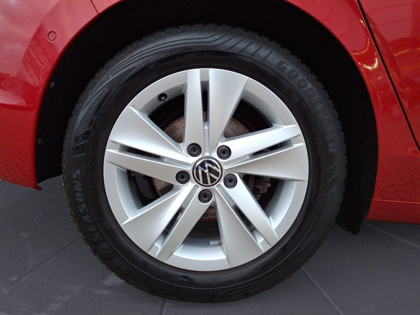 Volkswagen Golf - Bild 12