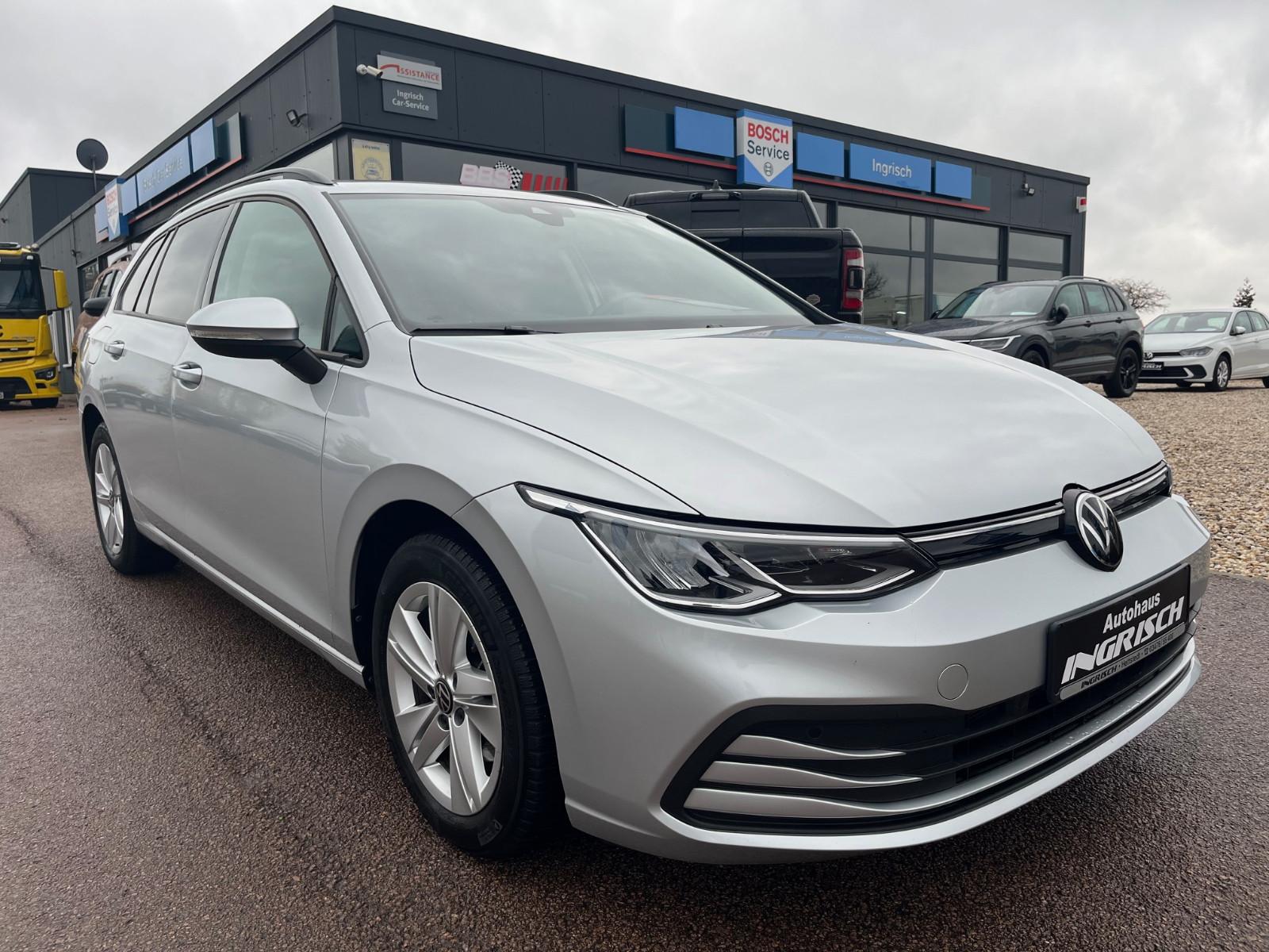 Volkswagen Golf VIII Variant eTSI mit LED+KAMERA+AHK+ACC