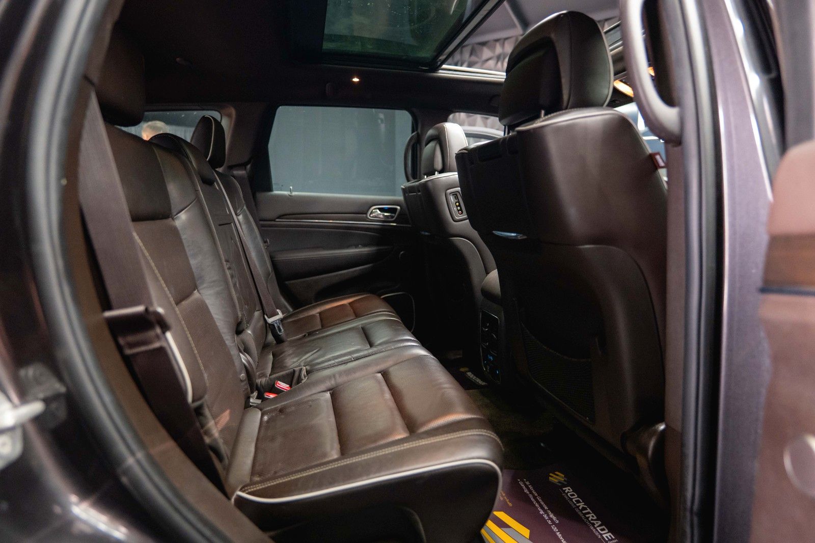 Fahrzeugabbildung Jeep Grand Cherokee 5.7 V8 SRT OVERLAND *Pano*ACC*19%