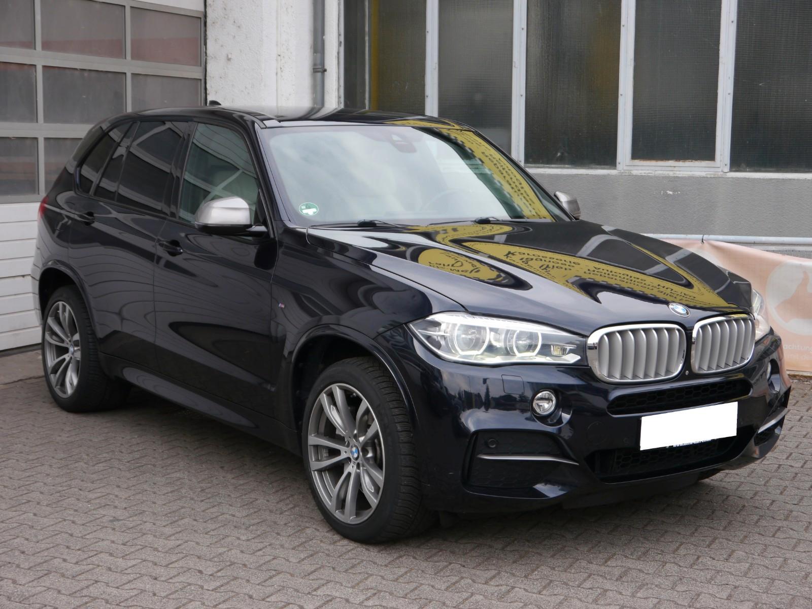 BMW X5 M50d F15 381 ch • BVA • H&K • Surround View • Head-Up Display