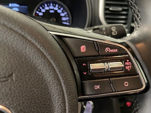 Fahrzeugabbildung Kia Sportage Vision 1.6 GDI Navi totWinkelASS Kamera