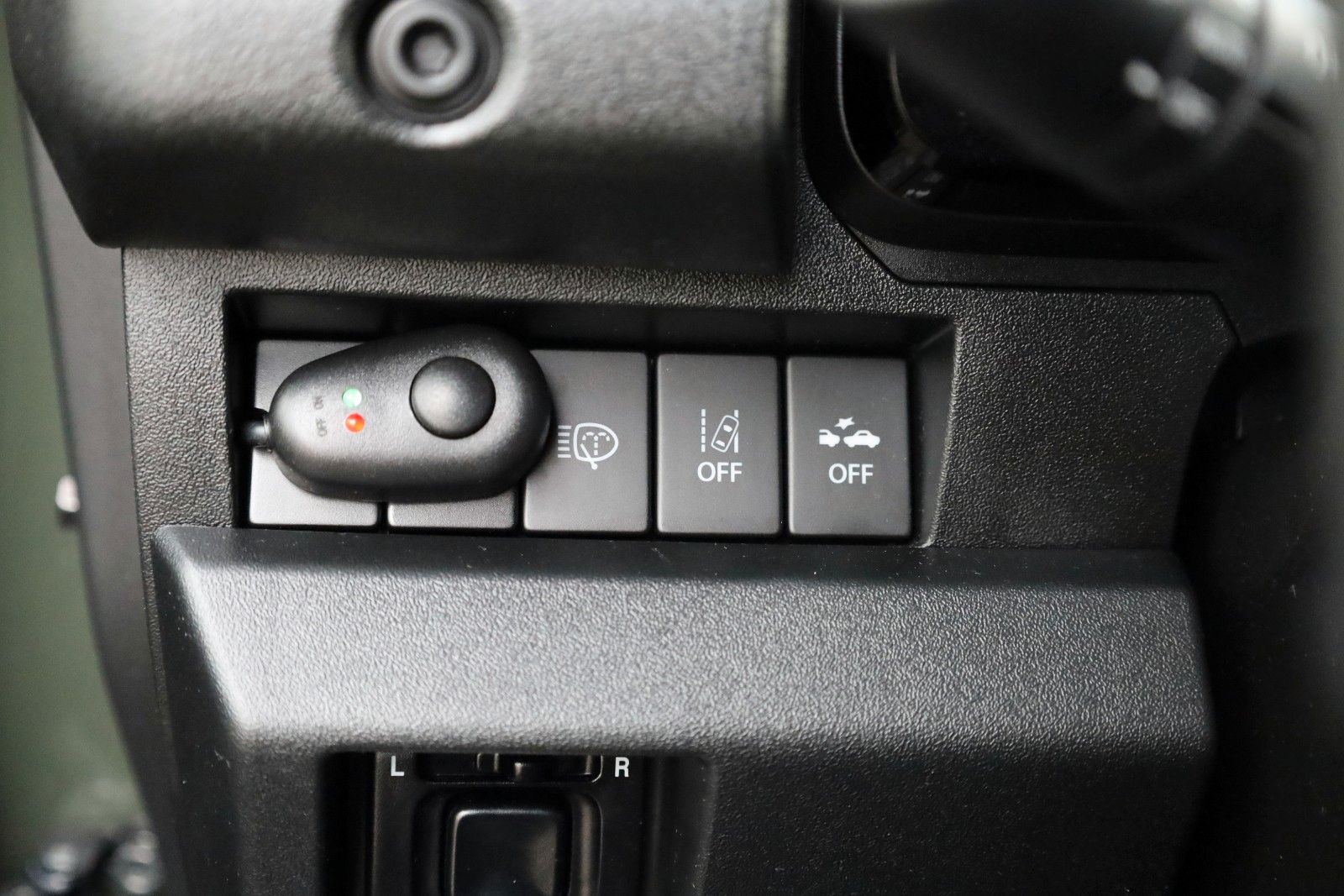 Fahrzeugabbildung Suzuki Jimny Comfort+ AllGrip,4WD,AUTOMATIK,AHK,4 Sitze