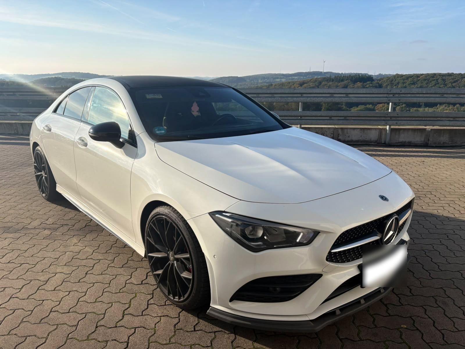 Mercedes-Benz CLA 200