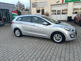 Hyundai i30 cw YES! - Hyundai i30 YES! mit Benzin-Antrieb