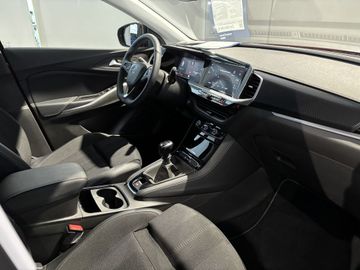 Fotografie 5 des Opel Grandland (X) Grandland 1.2 DI GS