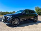 Mercedes-Benz GLC 250 AMG 4Matic|HuD|ABC|BURMESTER|DESIGNO|TOP - Mercedes-Benz GLC 250 Gebrauchtwagen in Stuttgart