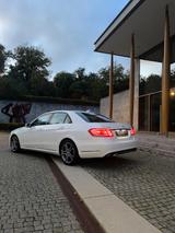 Mercedes-Benz E 250 BlueTEC 4MATIC AVANTGARDE Autom. AVANT... - Mercedes-Benz E 250: 4matic