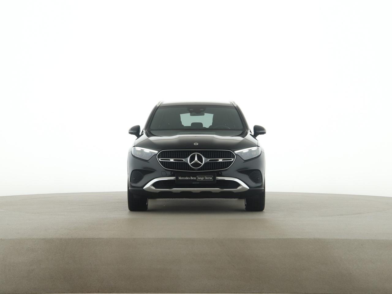 Mercedes-Benz GLC 220 d 4M Avantgarde ADV.+ AHK Pano Burmester