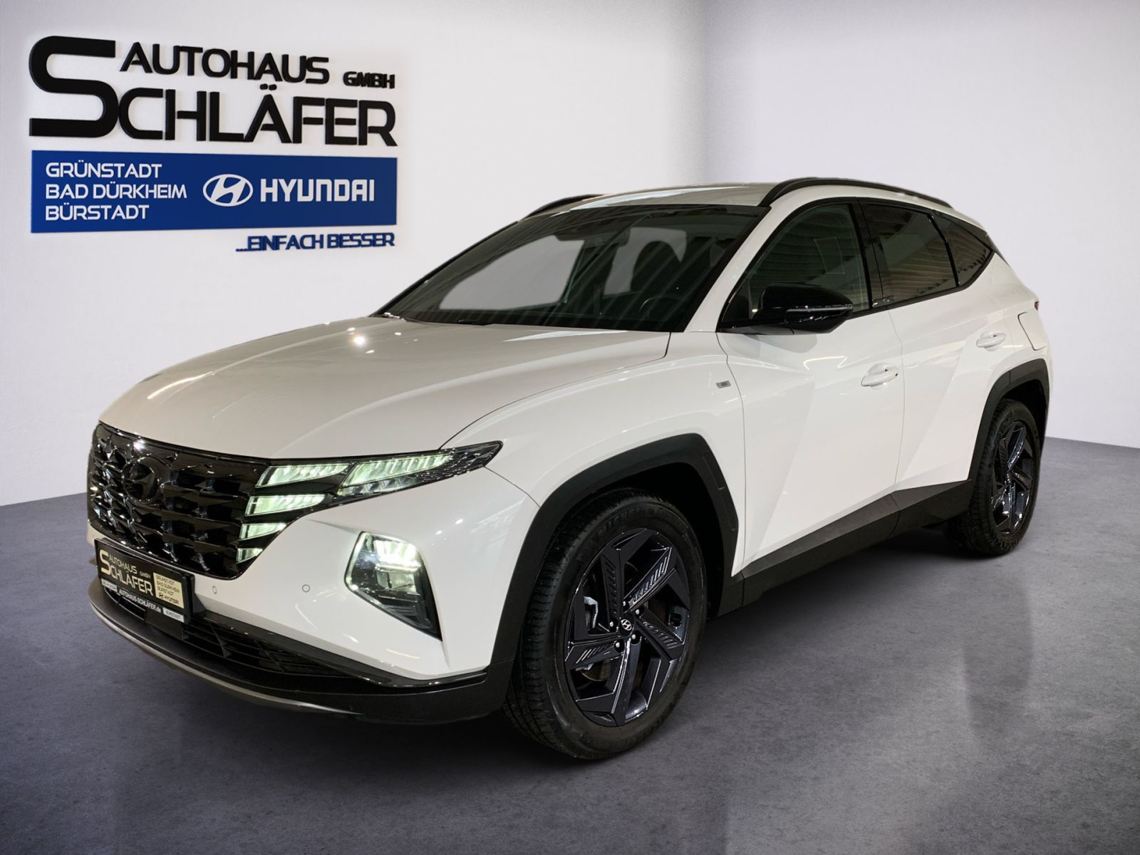 Fahrzeugabbildung Hyundai TUCSON 1.6 T-GDI 7-DCT Blackline Mild-Hybrid AHK