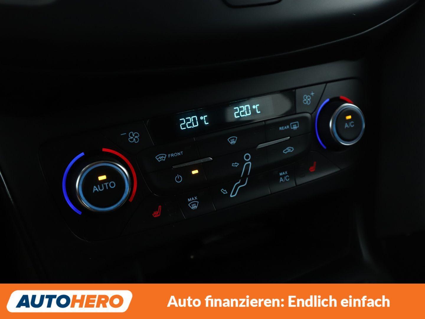 Ford Focus 1.0 EcoBoost Titanium*TEMPO*PDC*SHZ*LIM*