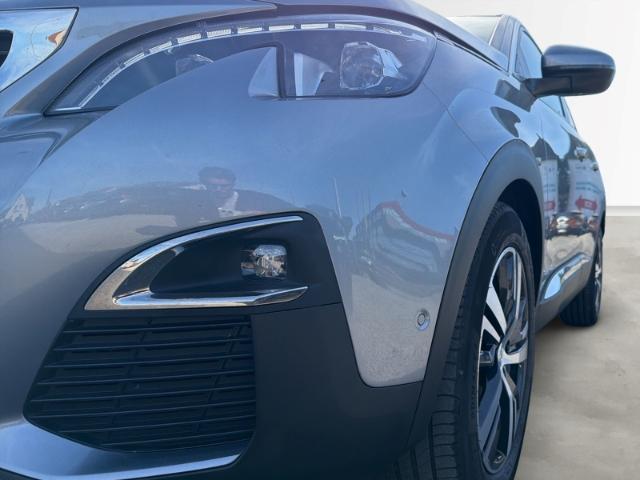 Peugeot 3008 Allure Rückfahrk. Massage Focal Sounds. Sit