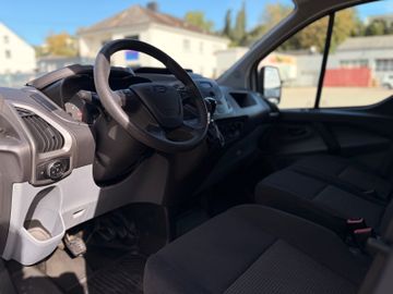Ford Transit Custom - 12