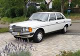 Mercedes-Benz 240D - Mercedes-Benz 240: D