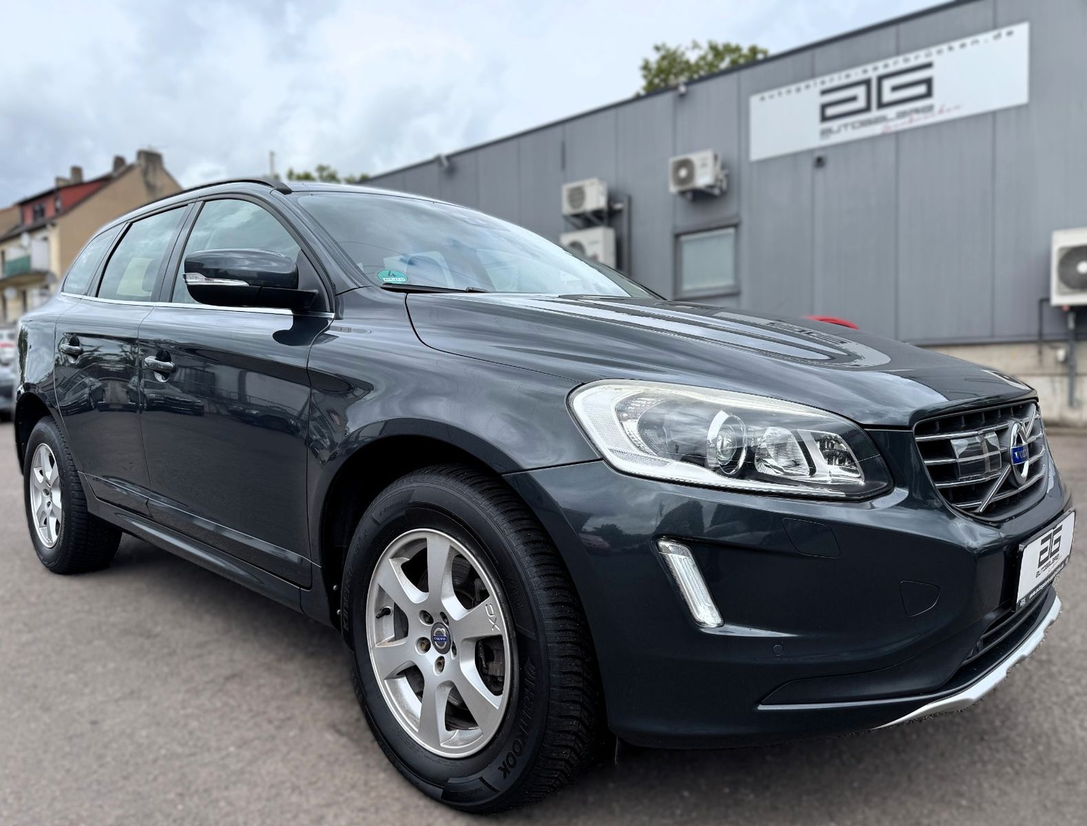 VOLVO XC 60
