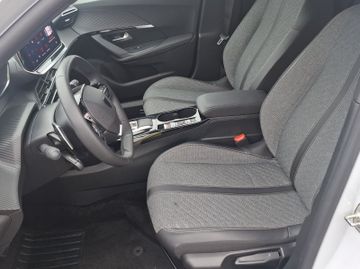 Peugeot 2008 Allure 1.2 PureTech 130 LED+SHZ+Alcant.+PDC