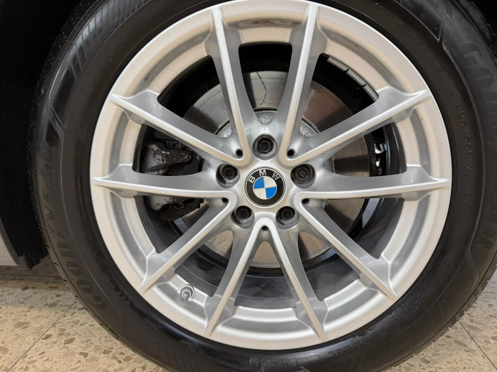 BMW 520 d xDrive Touring Panorama*360°*LED*1H, миниатюра 25