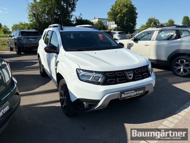 Fahrzeugabbildung Dacia Duster Extreme TCe 150 EDC Kamera/PDC/GJR/Sitzh. - mit KI generiert/bearbeitet