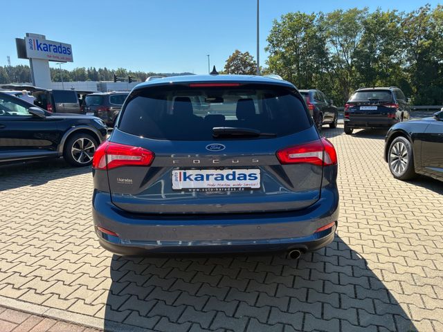Fahrzeugabbildung Ford Focus Turnier 1,5 EcoB >KAM/NAV/LED/PDC/Sitzheiz
