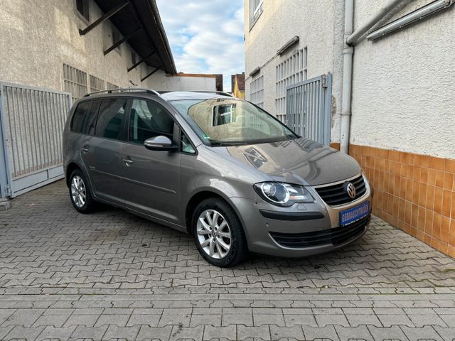 Volkswagen Touran 1.9TDI  Freestyle*Autom.*7-Sitze*Navi*AHK