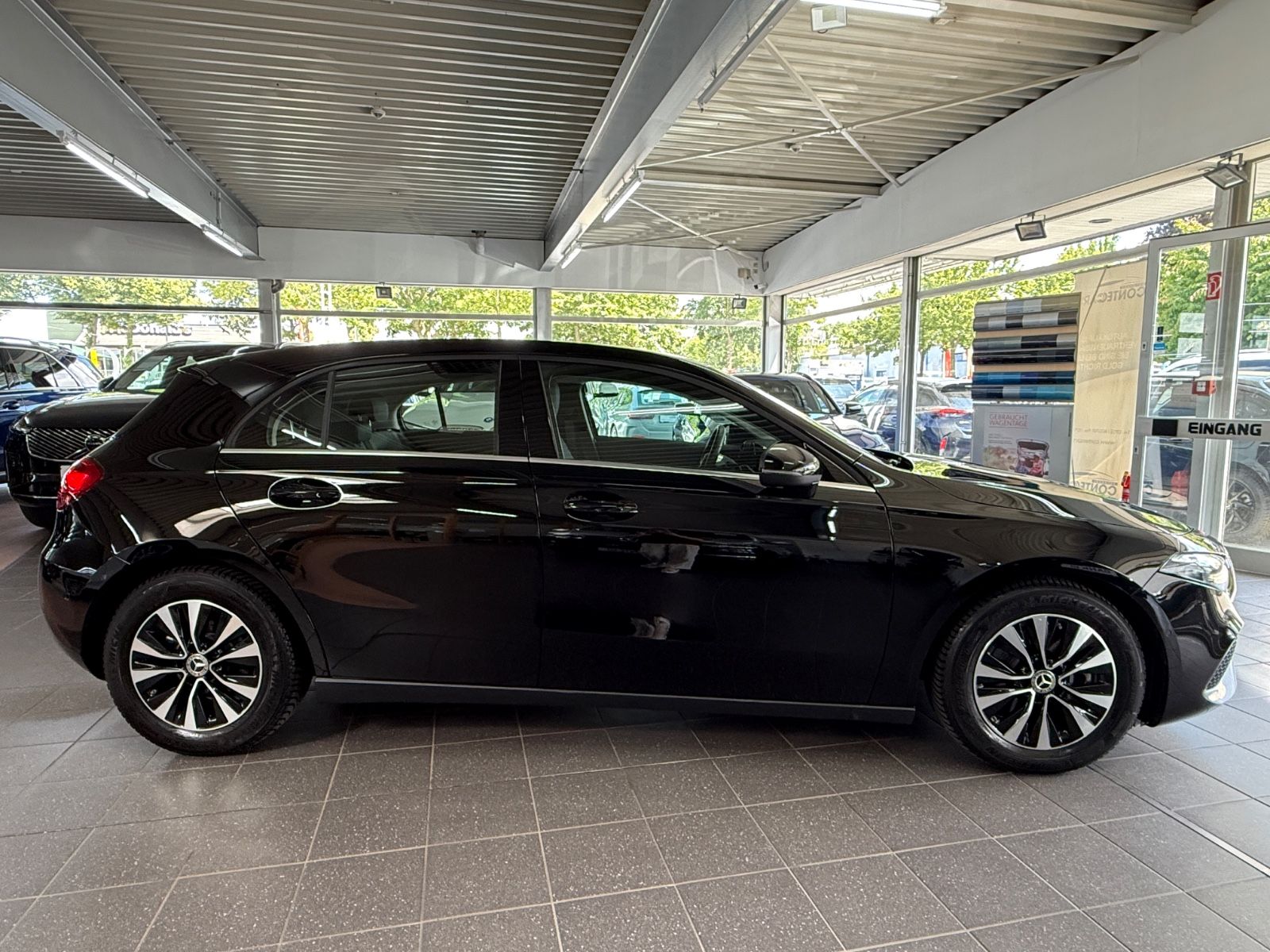 Mercedes-Benz A 180 d Lim. High LED Navi Direktlenkung Agility foto 5