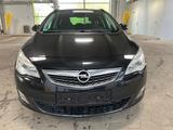 Opel Astra Sports Tourer 1.7 CDTI 150 Jahre - Opel Astra: 7 Cdti
