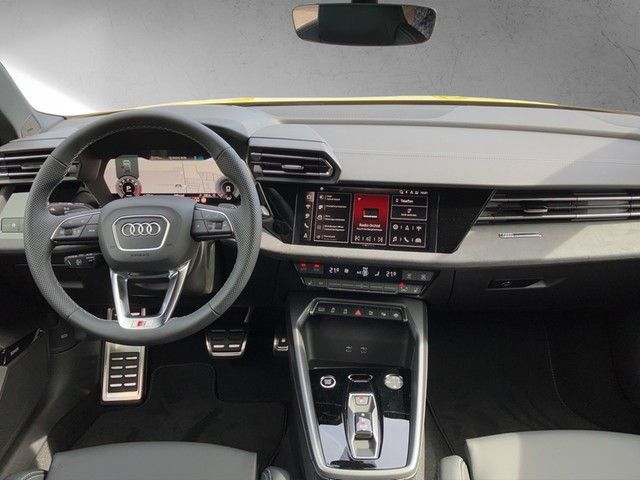 Fahrzeugabbildung Audi A3 allstreet 35 TFSI S tronic Matrix LED Interie