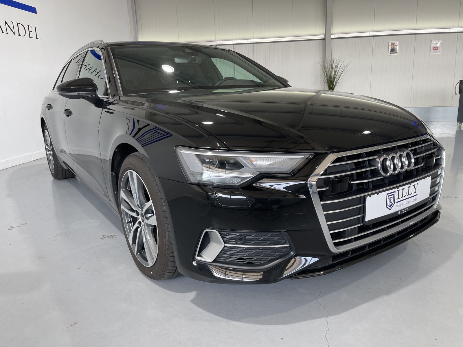 Fahrzeugabbildung Audi A6 40 TDI*Sport*LED*Leder*HUD*AHK*Pano*