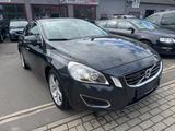 Volvo S60 Lim. Summum - Volvo S60 Summum mit Diesel-Antrieb