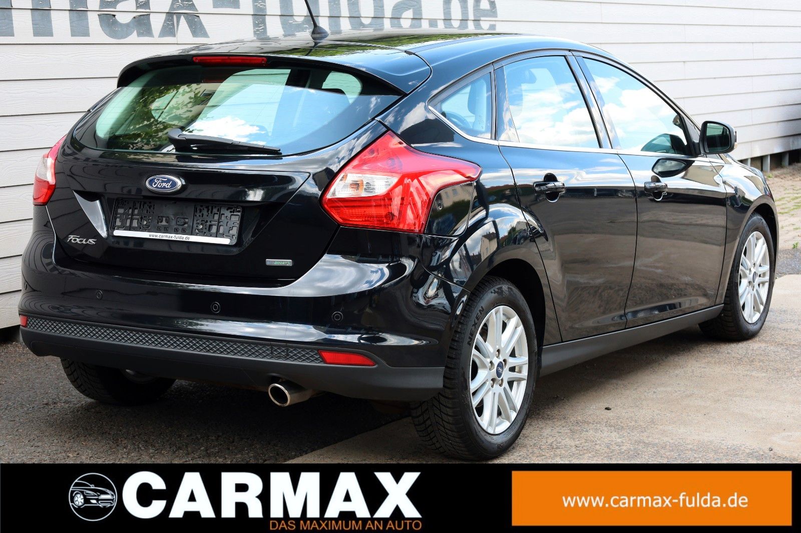 Fahrzeugabbildung Ford Focus Lim. Titanium Easy-Driver-Paket,Allwetter