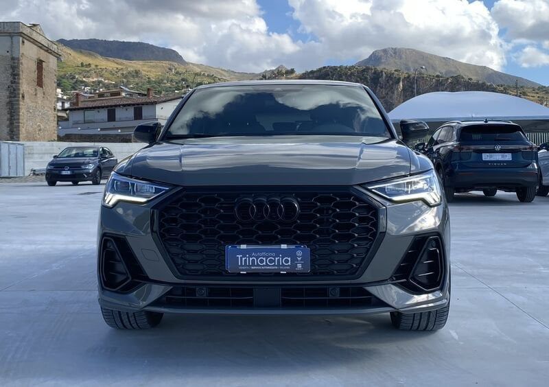 Audi Q3 SPB S Line interno ed esterno 2.0 TDI 15 imagem 2