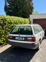 Volkswagen Passat 1.8 Variant TÜV NEU  - Volkswagen Passat aus 1992: Kombi