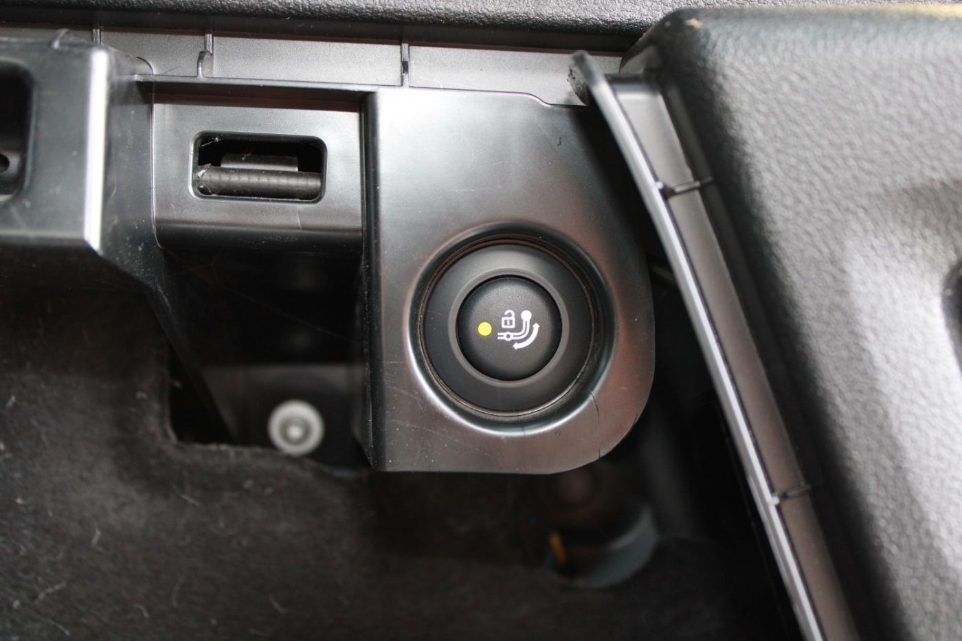 BMW iX3 HUD H&K AHK DAB 360° LED Gestiksteuerung foto 22