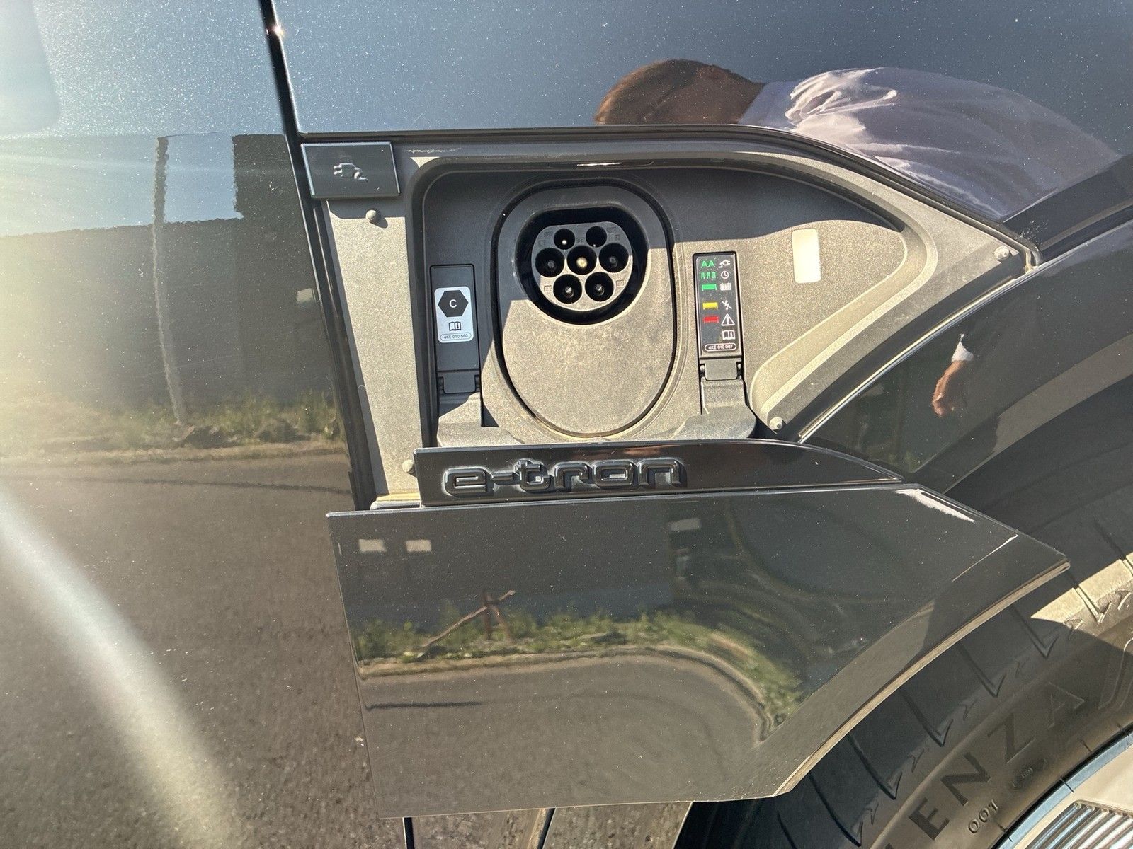 Audi Q8 e-tron - Bild 19