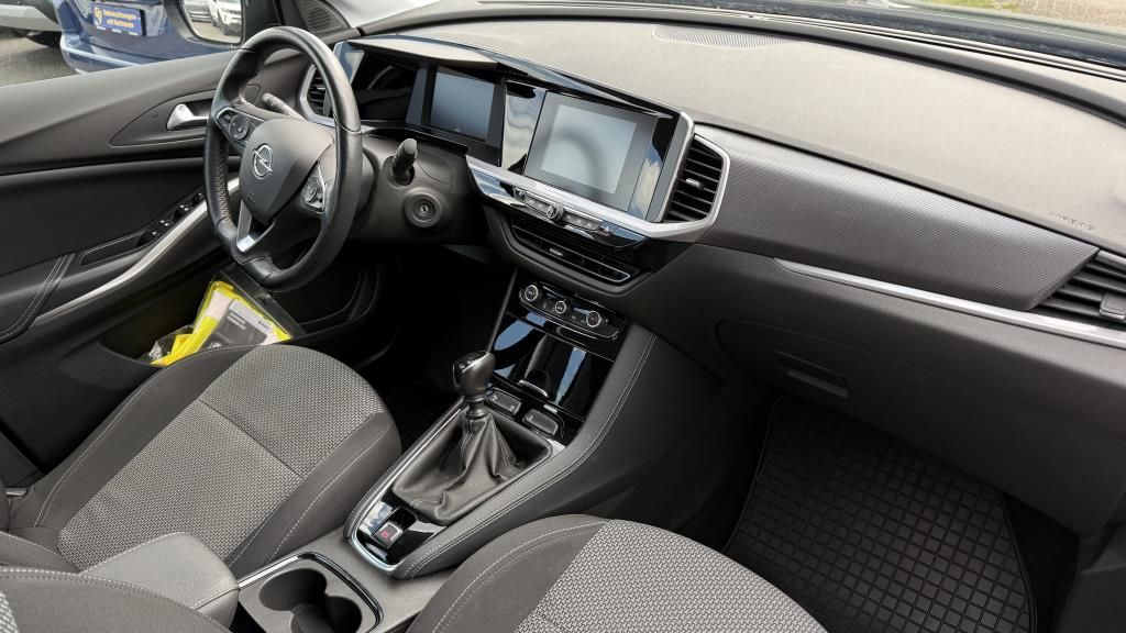 Autohaus Zimpel - Opel Grandland X 1.2T Klimaautomatik+Kamera+LED+Sitzh - Bild 10 Autohaus Zimpel - Opel Grandland X 1.2T Klimaautomatik+Kamera+LED+Sitzh - Bild 10