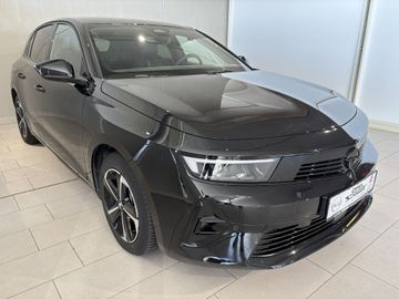 Fotografie 3 des Opel Astra 1.2 Turbo Automatik GS