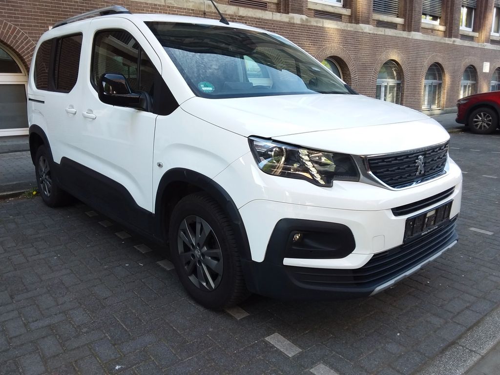 Image of Peugeot Rifter