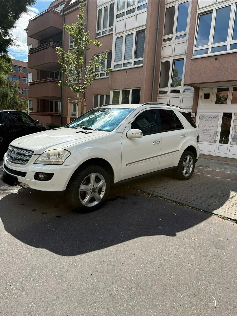 Mercedes-Benz ML280 2008 — двигун 190 HP (140kW)