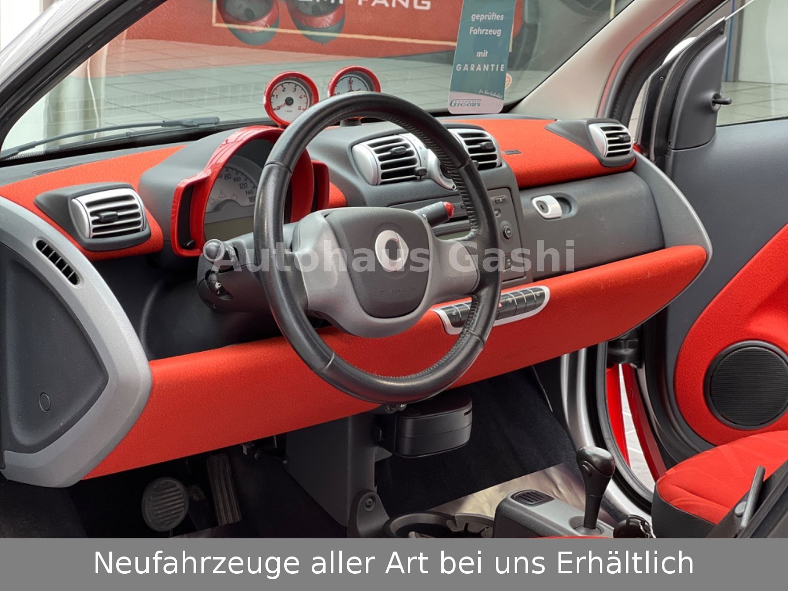 Fahrzeugabbildung Smart ForTwo CDI*1-Hand*Automatik*Panorama*Klima*SHZ
