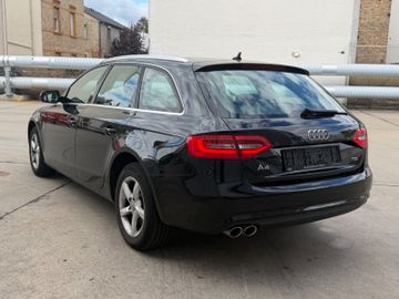Audi A4 - 4