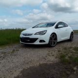 Opel Astra GTC 1.6 Turbo Inovation  TÜV NEU - Opel Astra aus 2011: Turbo